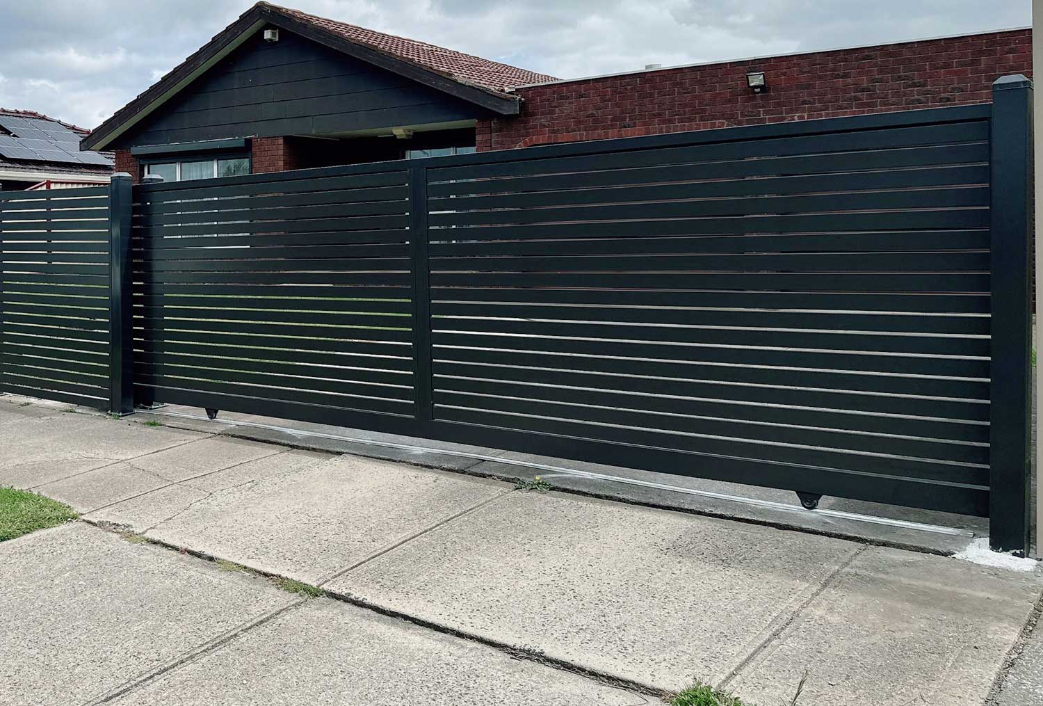 custom horizontal slat sliding gate